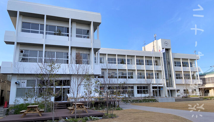 旧江井小学校がファッション＆食の施設「ei-to(エイト)」に生まれ変わりました｜淡路島開店