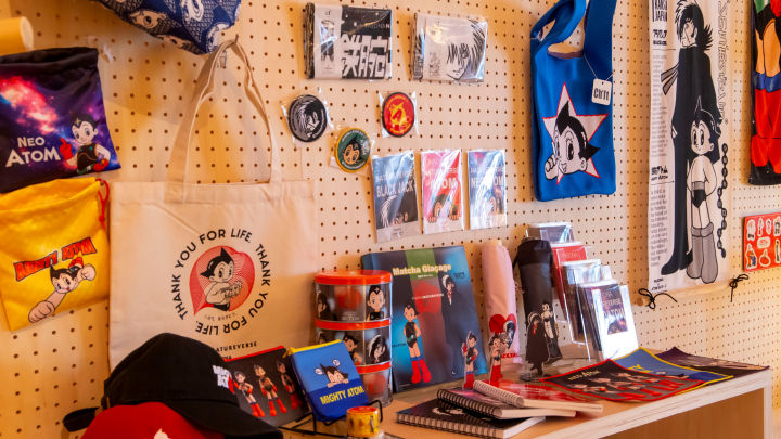 万博公式グッズが買える「PASONA NATUREVERSE SHOP」オープン｜淡路島開店