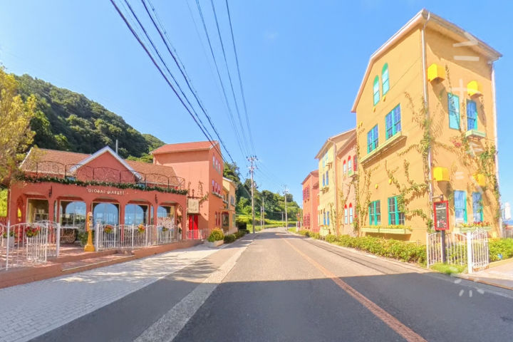 Ladybird Road（レディバード ロード）